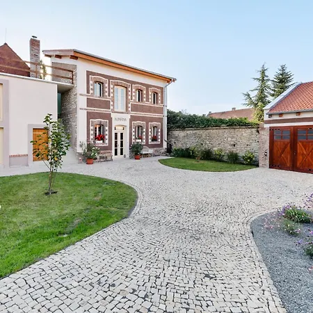 Statek Pazderna Panzió 3*